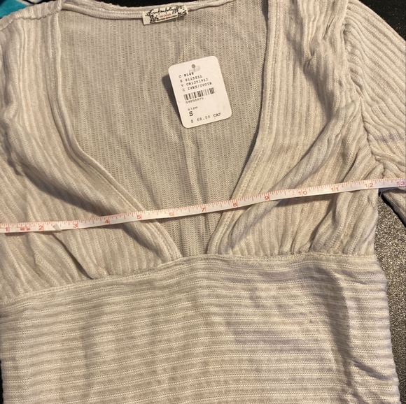 Free People Grey Top - Picture 3 of 5